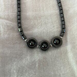 Black pearl necklace
